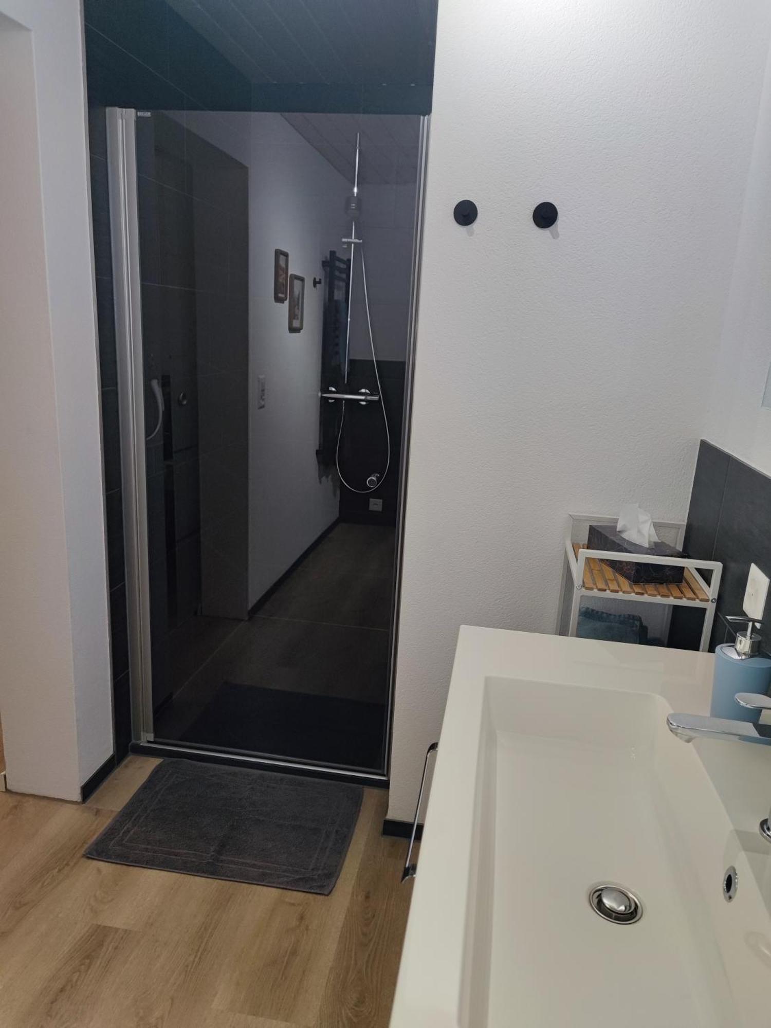 Kleine Auszeit - 2-Zimmer Ferienwohnung سبيز المظهر الخارجي الصورة